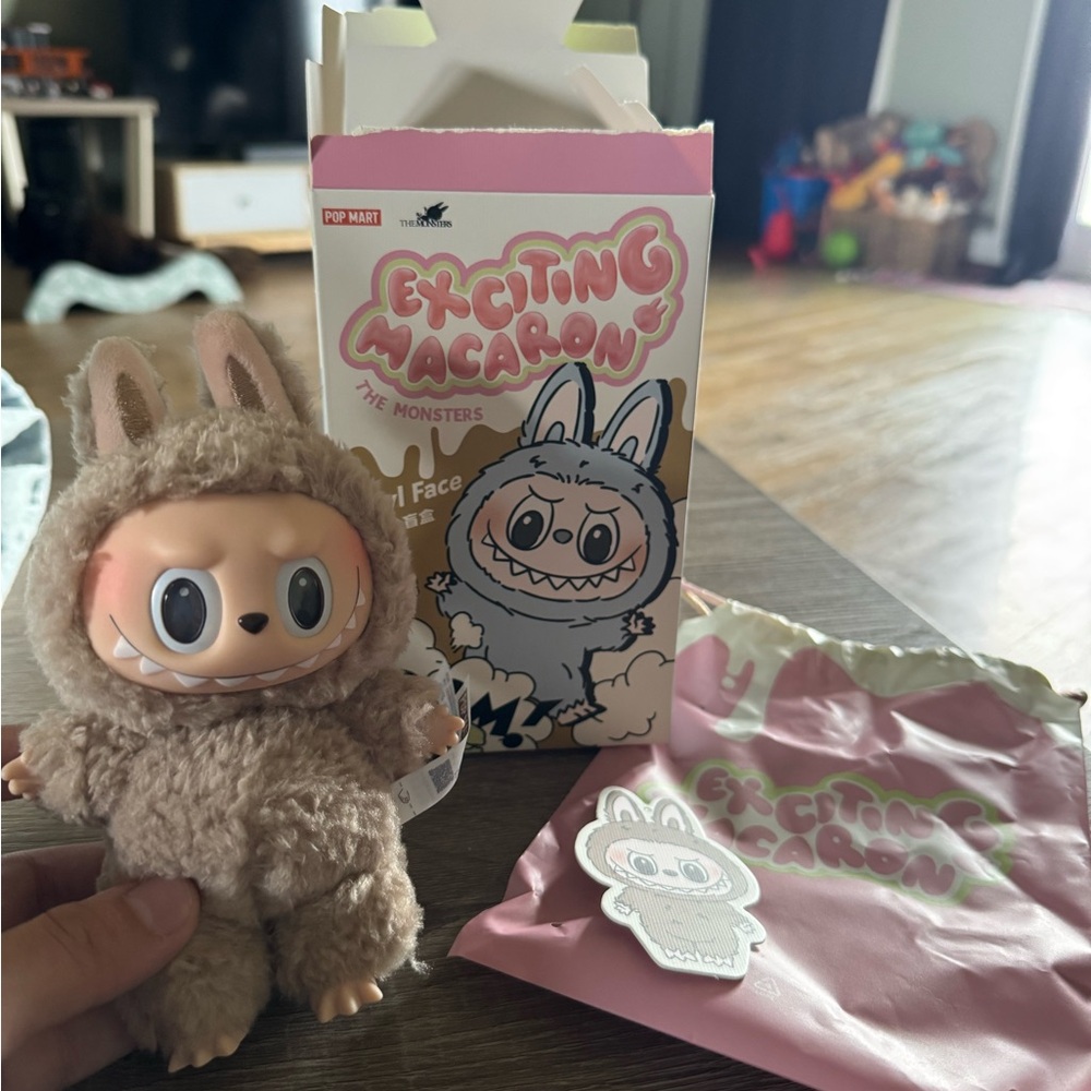 Popmart Labubu